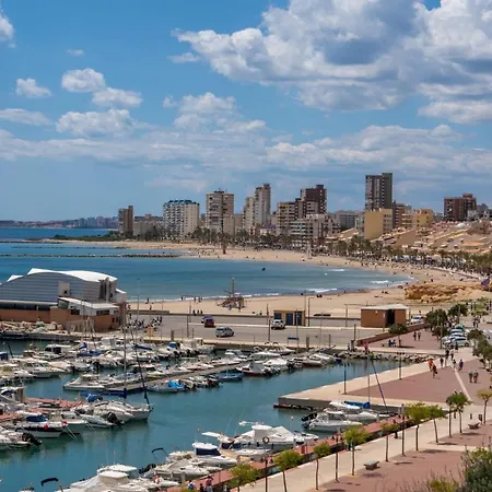 Moderno Con Piscina Garaje Wifi Ac Apartment El Campello